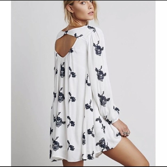 SOLD Free People Emma Austin Embroidered Tunic - Picture 3 of 7